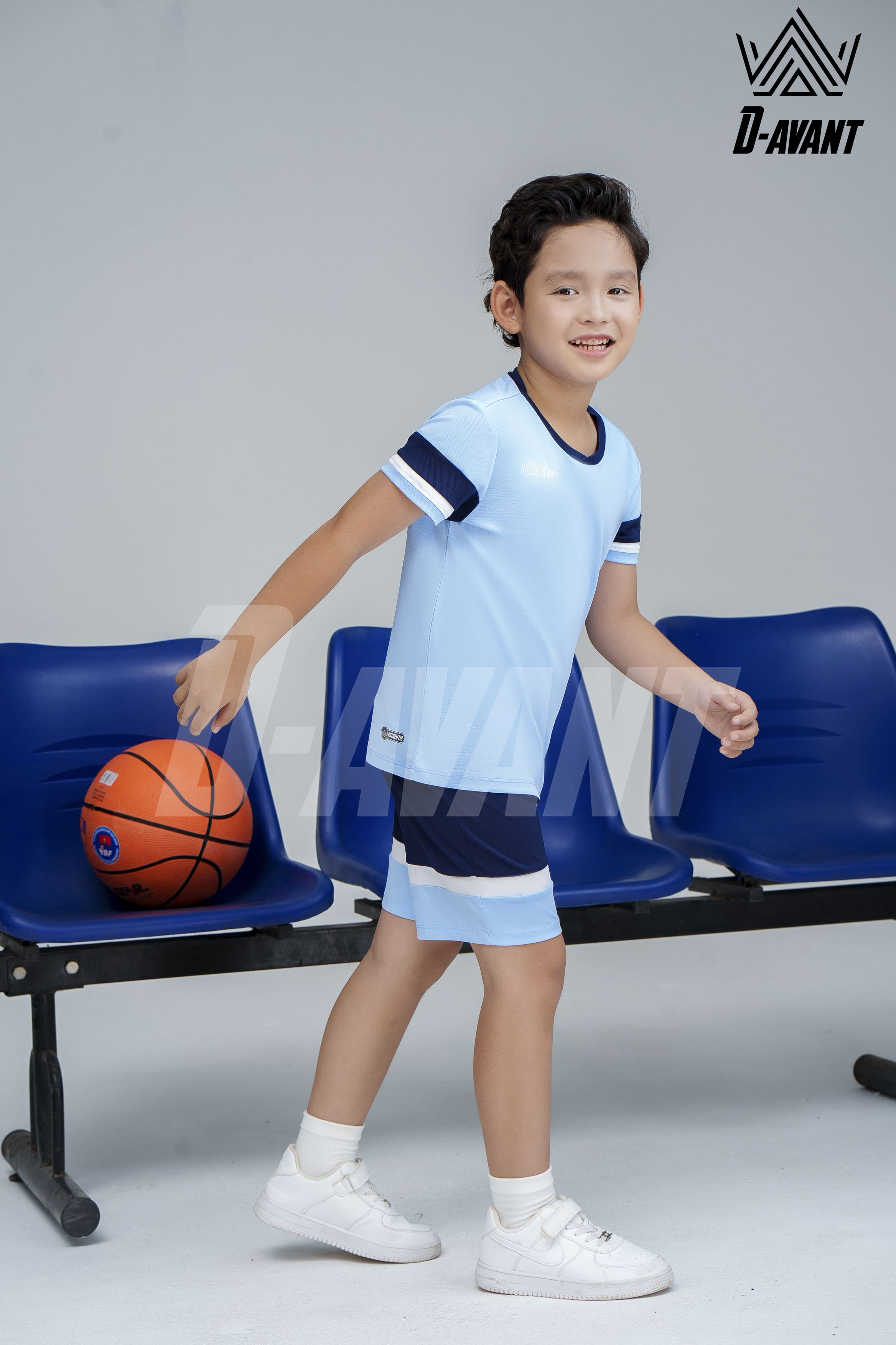 Bộ thể thao trẻ em TCB-1021 Xanh hoà bình phối navy