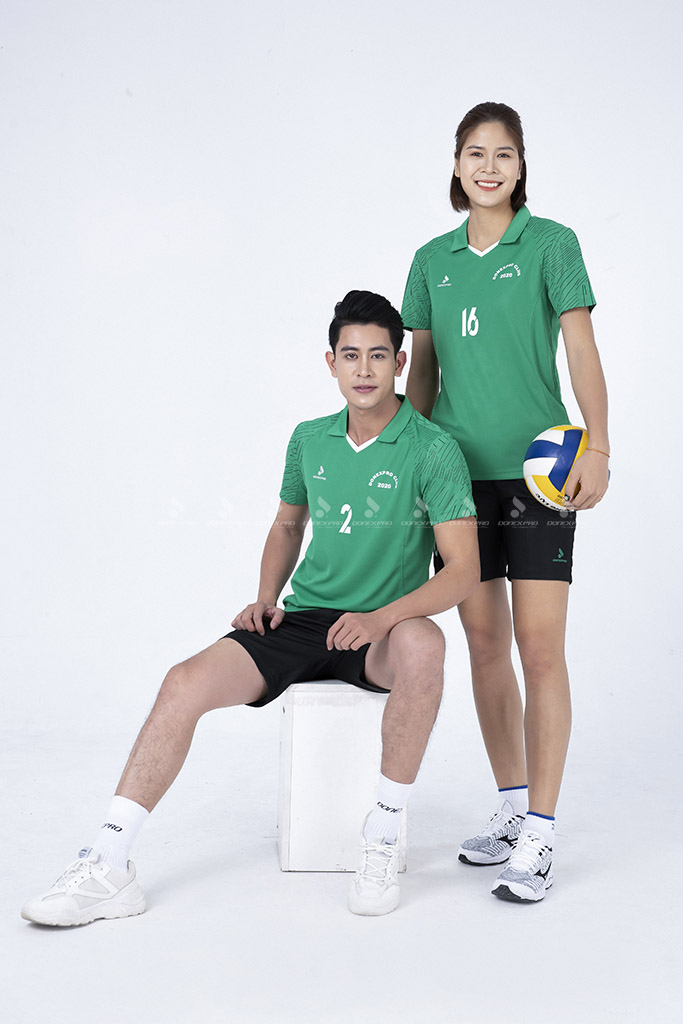 Bộ thể thao nam MCB 6136-03-08 Xanh lá in Đen